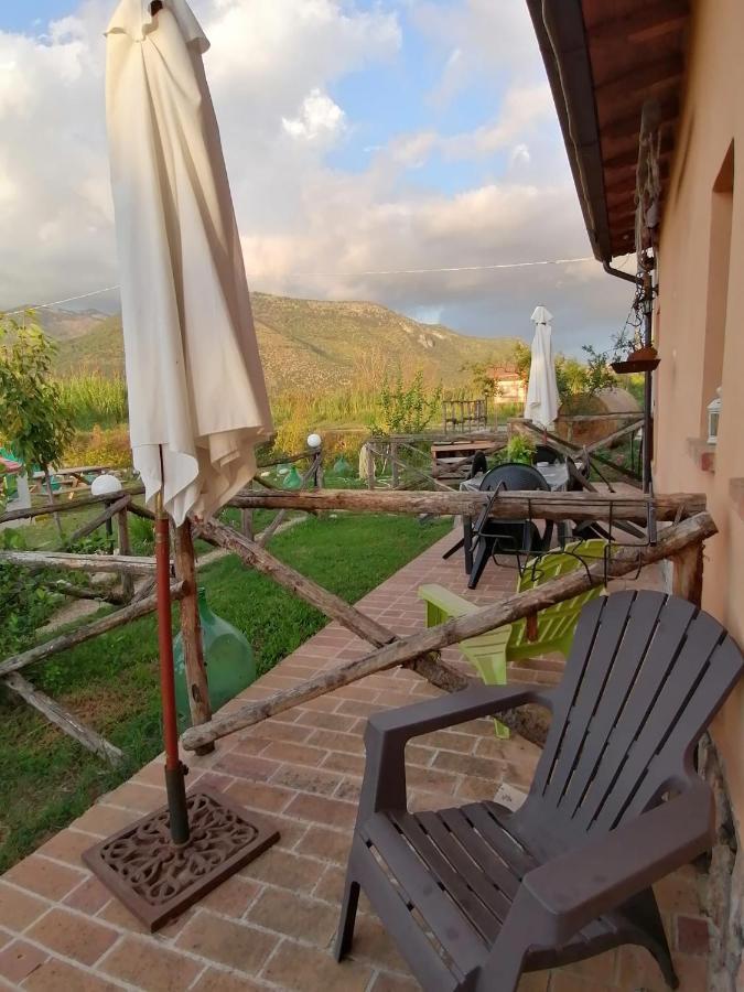 Bed and Breakfast Casale Cavatella à Sermoneta Extérieur photo