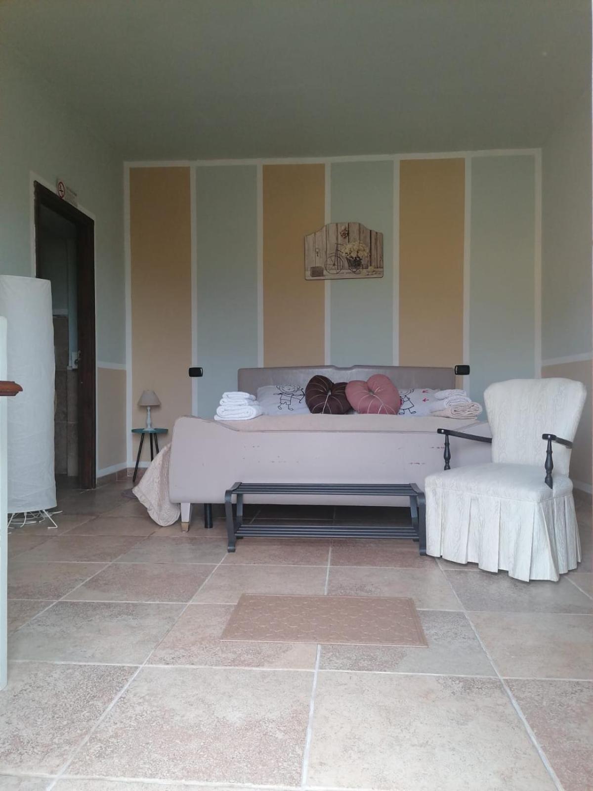 Bed and Breakfast Casale Cavatella à Sermoneta Extérieur photo